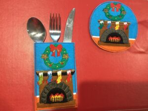Coaster Christmas fireplace - ITHWL