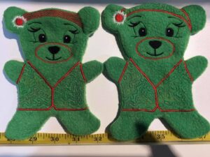 Fosta bear Santa stipple - ITHWL